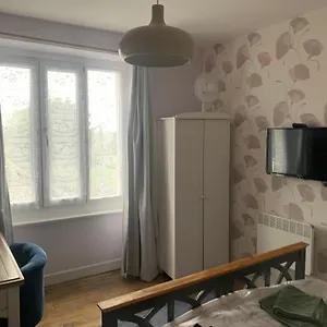 https://webbs-of-glomel.inbrittany.com