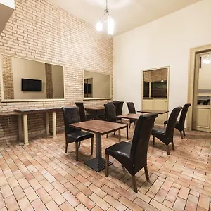 Sous44 3*, Budapest Hungary